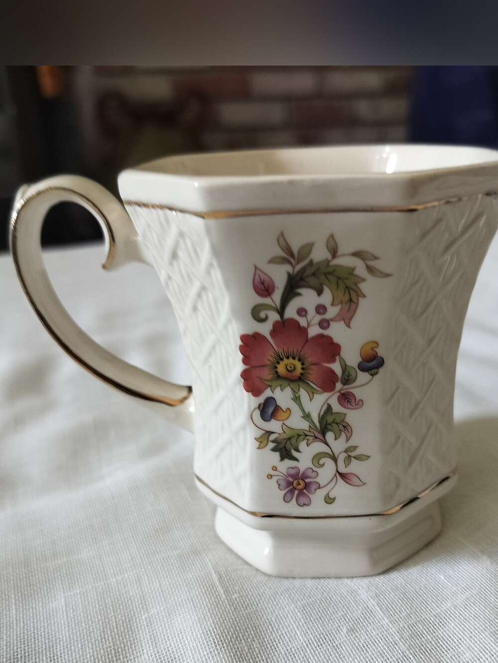 Vintage Sadler England Octagonal Floral Mug with Gold Trim